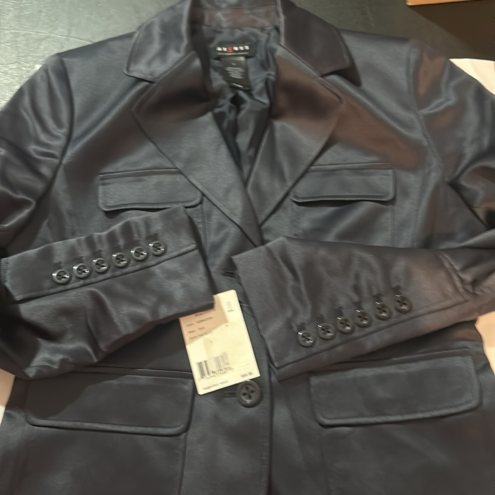 AXCESS Button-front Jacket - Picture 6 of 15